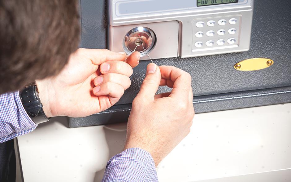 tarifs serrurier ouverture de porte Villeneuve-le-Comte
